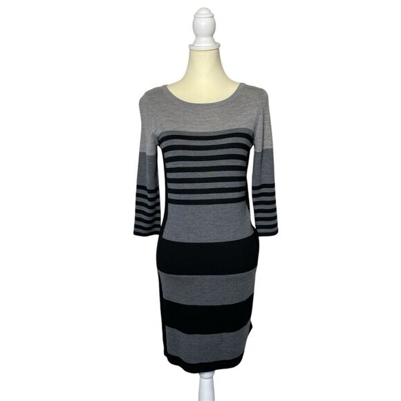 Cynthia Rowley 100% Extra Fine Merino Wool 3/4 Sleeve Sweater Dress Womens Small - Picture 1 of 16